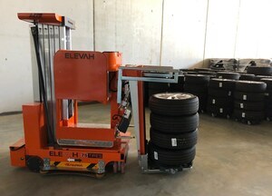 Höhenbediengerät für Reifen von Aczent Lagertechnik Höhenbediengerät für Reifen von Aczent Lagertechnik