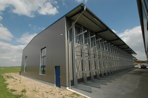 Kragarmregal von Aczent Lagertechnik